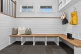 559 East Broadway - Photo 31
