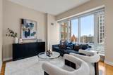 400 Stuart St - Photo 1