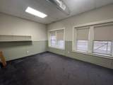 663 Lawrence St - Photo 4