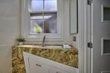 35 Saratoga - Photo 11