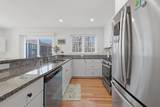 670A Burncoat St - Photo 8