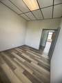 60 Pine St - Photo 2
