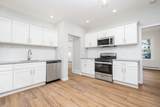39 Perry St - Photo 1