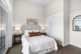 320 Middlesex Avenue - Photo 20