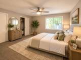645 Robbins Ave - Photo 8