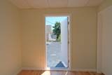 1 Chestnut Sq - Photo 17