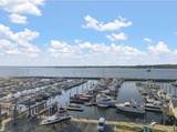 700 Shore Dr - Photo 4