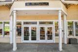 615 Main - Photo 2