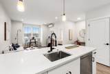 10 Somerset - Photo 5