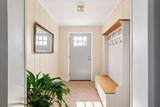 81 Warfield Avenue - Photo 7