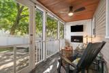 69 Hemlock St - Photo 3
