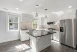 324 Union St - Photo 2