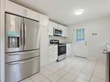 22 Poskus St - Photo 11