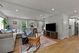 24 Locust St - Photo 12
