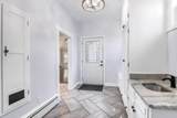 370 Thompson - Photo 15