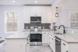 370 Thompson - Photo 20
