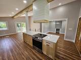 139 Avis Ave - Photo 2