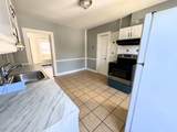 11 Monument Ave - Photo 3