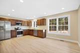 154 Seymour Ave - Photo 6