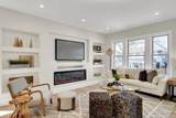 66 Sycamore St - Photo 2