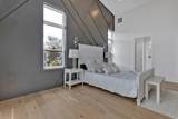 239 Mountain Ave - Photo 16