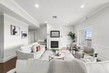 823 East 6th - Photo 2
