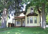 32 Ash St - Photo 1