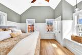 56 Middle St - Photo 15