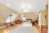 100 Pond  Street - Photo 20