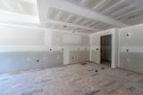 19 Nicols Way - Photo 32