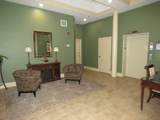 61 Market St - Photo 16