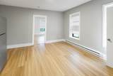 24 Charlton Street - Photo 7