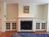 1044 Victoria - Photo 12