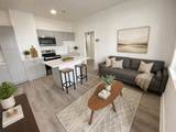 8 Kenwood - Photo 1