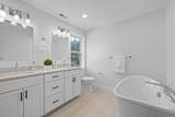 335 Salem St - Photo 22
