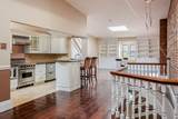 34 Commonwealth Ave - Photo 6