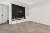 98 Newbury - Photo 14