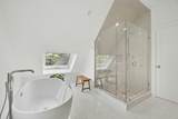 34 Addison St - Photo 16