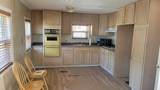 252 Newbury - Photo 4