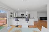 670A Burncoat St - Photo 11