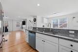 670A Burncoat St - Photo 3