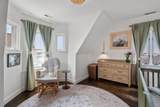 155 Franklin Ave - Photo 10