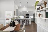 320 Middlesex Avenue - Photo 5