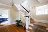 17 Winthrop Road - Photo 4
