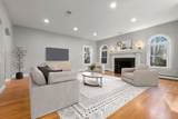 370 West St - Photo 1