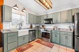 32 Ash St - Photo 11
