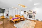 32 Ash St - Photo 8