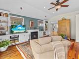 26 Wompatuck Rd - Photo 3