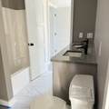 52 Richards St - Photo 8