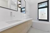 14 Green Street - Photo 22